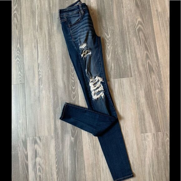 American Eagle jeans size 2 - Picture 2 of 8
